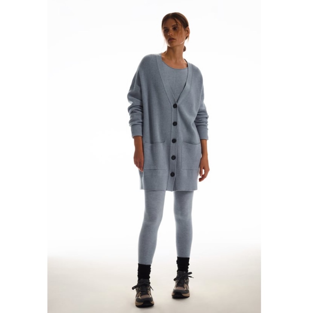 ⚡️MOVING SALE ⚡️Zara ribbed knit sweater ⚡️MOVING SALE ⚡️